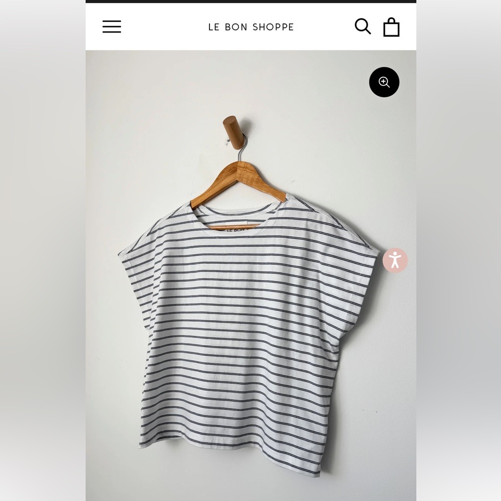 NWT Le Bon Shoppe Cherie Tee M/L